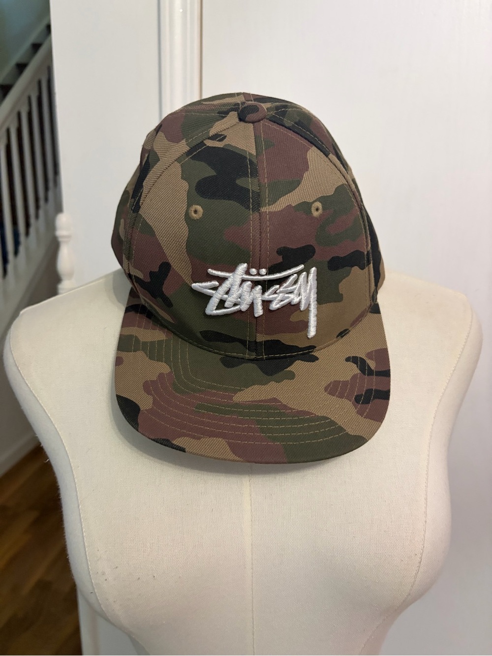 Stussy Khaki Brown Green Camo SnapBack, Adult OS, Like New